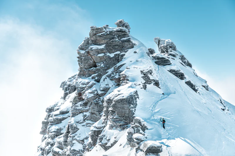 Friendship Peak: Is It a Good First Snow Summit?