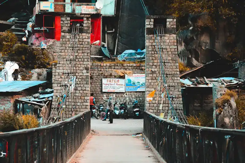Manikaran and Kasol: Hot Springs, Gurudwara and the Story of the Valley
